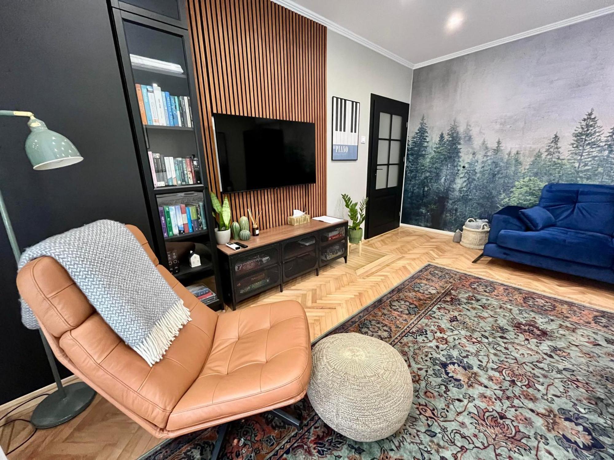Oazis Apartman Veszprém Exteriör bild