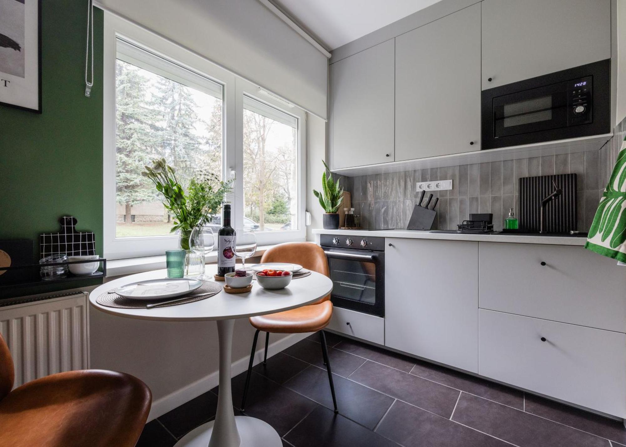 Oazis Apartman Veszprém Exteriör bild